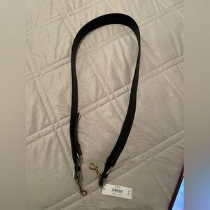 Coach pebble leather strap gold hardware style CC855